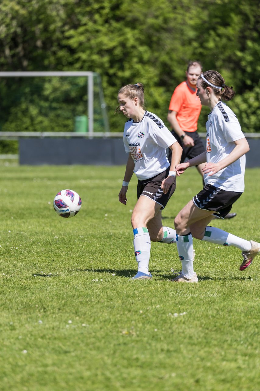 Bild 145 - F SV Henstedt Ulzburg - SV Fortuna Boesdorf : Ergebnis: 3:1